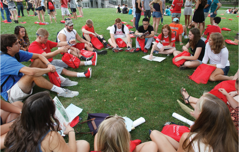 An Orientation Group sits with their Orientation 
Assistant, now called First-Year Mentor, during the 
Class of 2017 First Year Orientation. 
