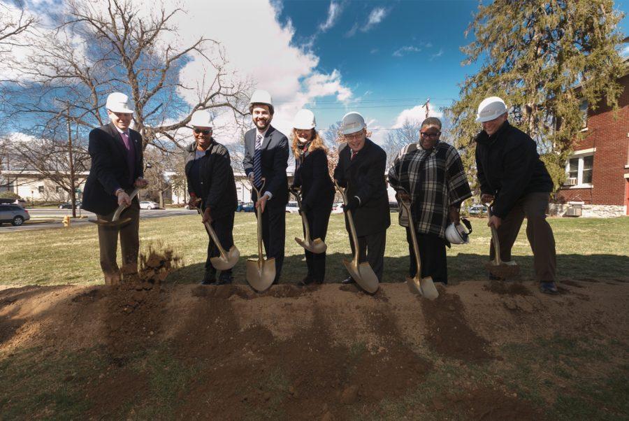 The+groundbreaking+took+place+on+March+2.