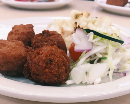 Caf Review: Falafel