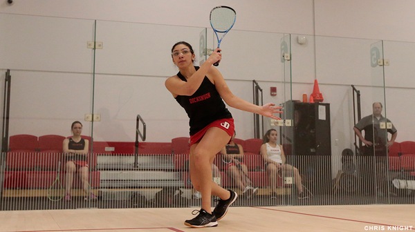 Women’s Squash 2-1 at Nationals