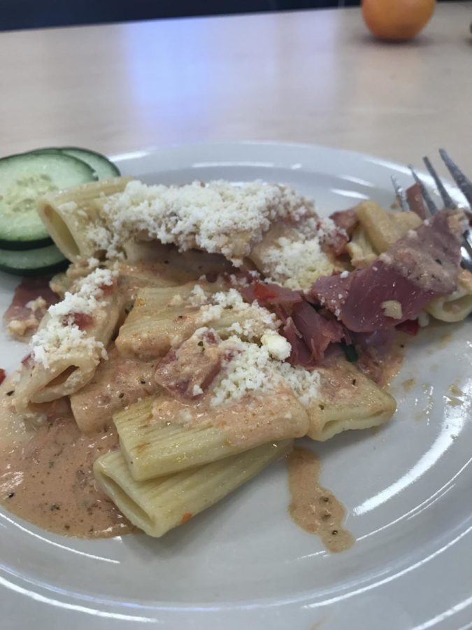 Caf+Review%3A+Rigatoni+with+Tomato+Vodka+Sauce