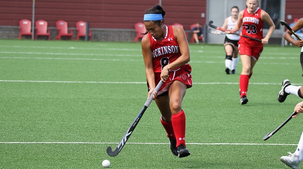 Field Hockey Performs Well in Long Weekend