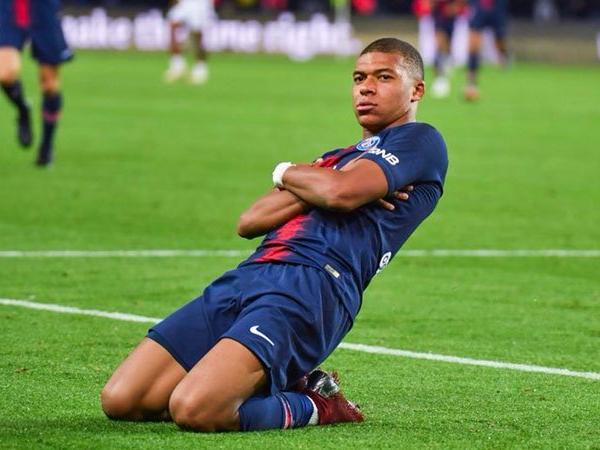 Kylian Mbappé Demonstrates Trend for Strong Young Athletes in Professional Sports