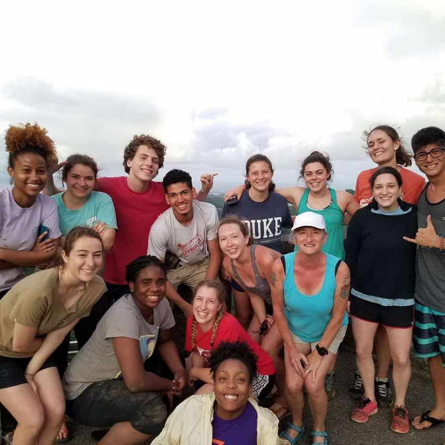 Hawaii+Service+Trip+Brings+Students+Closer+to+Land%2C+History