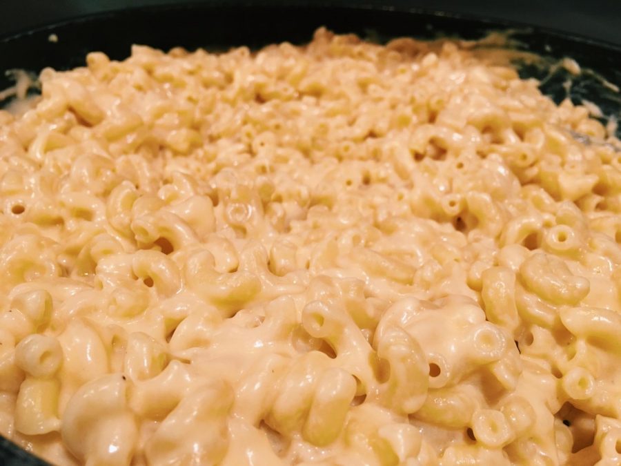 Straight from the Plate: Creamy Mac and Cheese