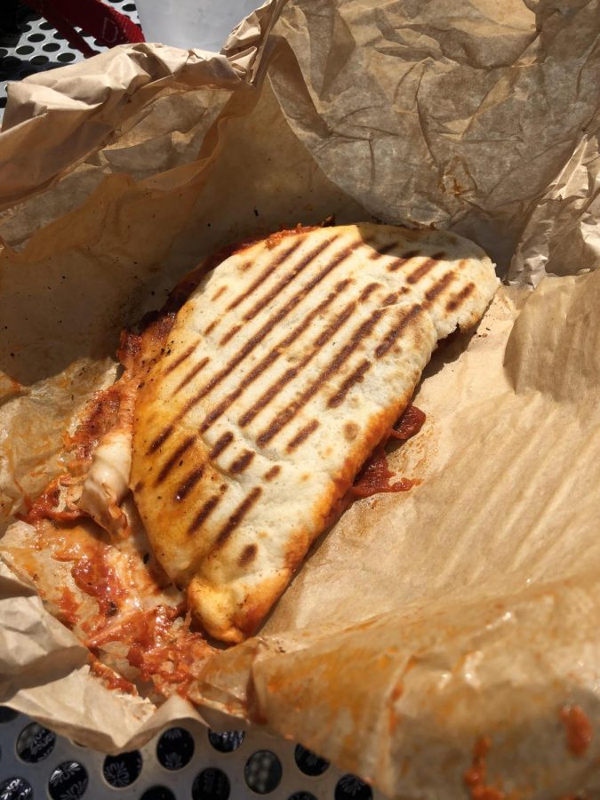 Caf Review: Pepperoni Pita