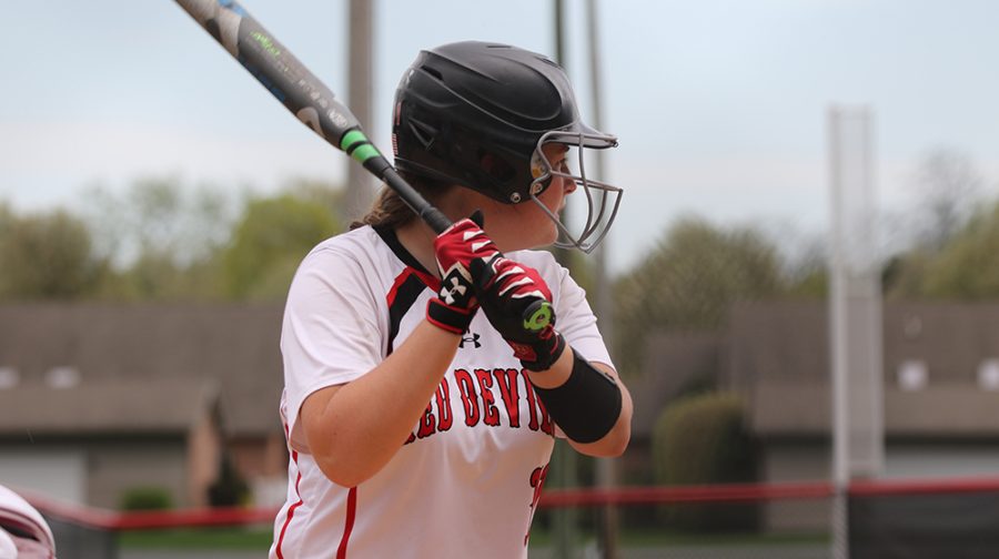Softball+Tops+Muhlenberg+to+Secure+Centennial+Conference+Playoff+Spot
