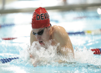 Men and Women’s Swimming Compete Against Ursinus in Season Opener