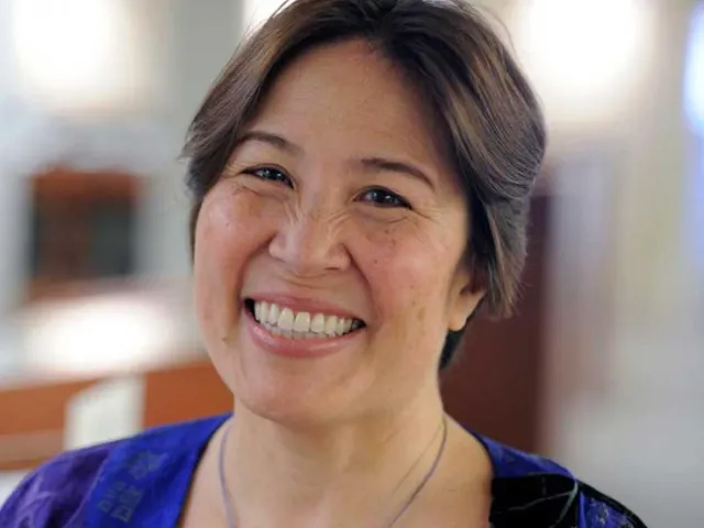 Are They Us? Women Seeking Agency in the (Early) Modern World by Professor Naomi Miller